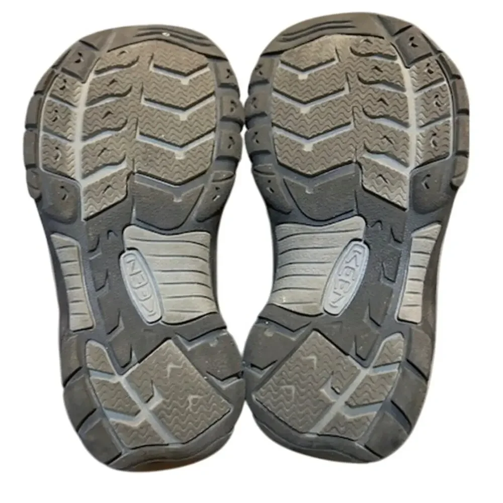 KEEN Boys Black Newport H2 Sandals Little Kid SZ 13 Water Friendly Hiking Sport